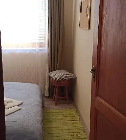 Apartment Barackvirag Apartmanhaz Vonyarcvashegy
