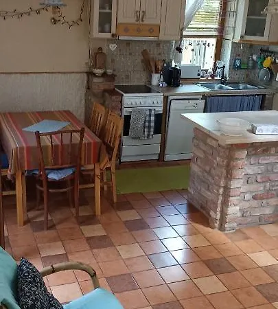 Barackvirag Apartmanhaz Appartement