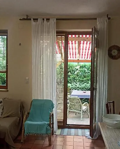 Barackvirag Apartmanhaz Apartment *